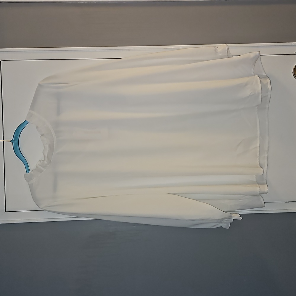 Long sleeve blouse